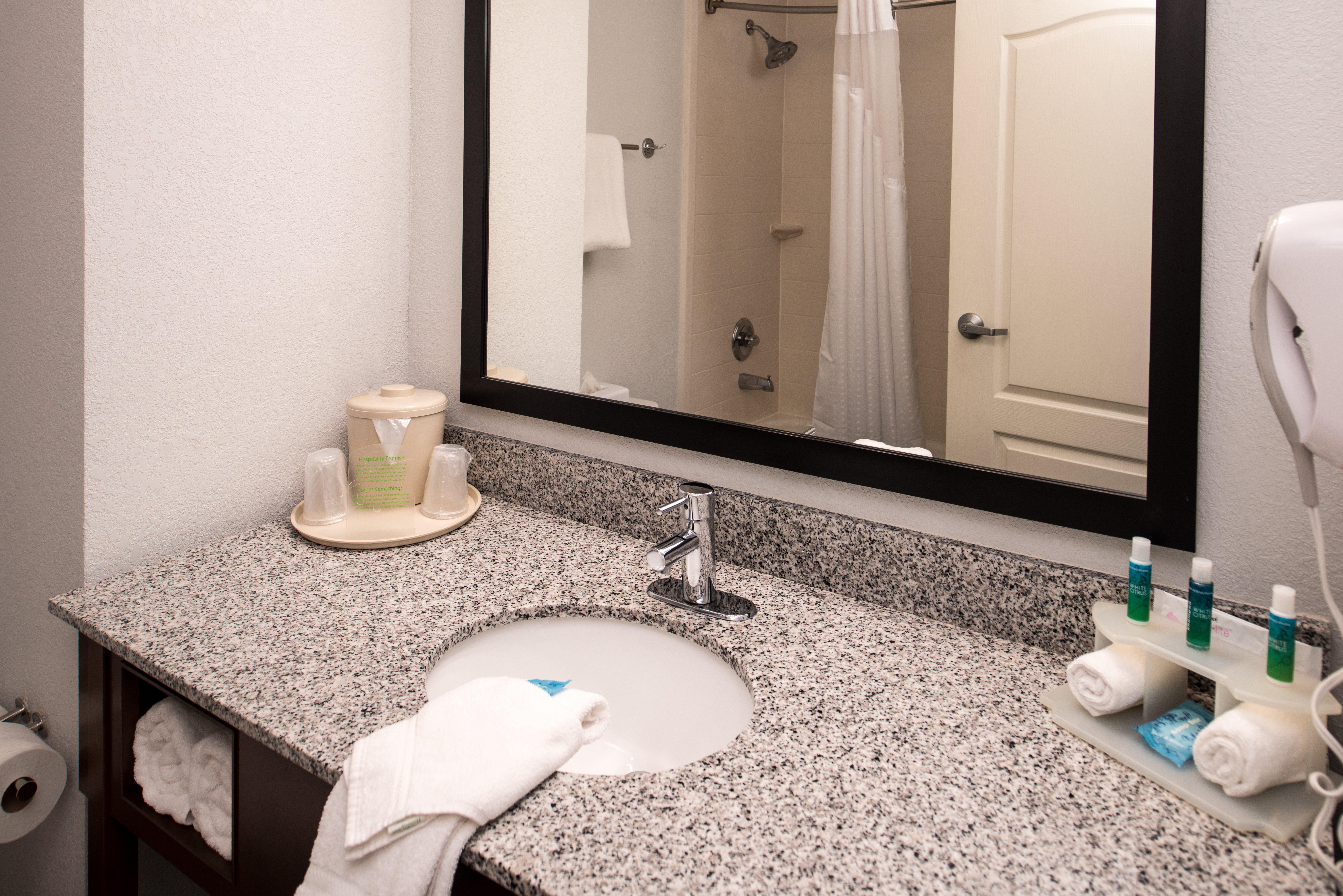 Holiday Inn Express & Suites Alamogordo Highway 54/70 By Ihg Buitenkant foto