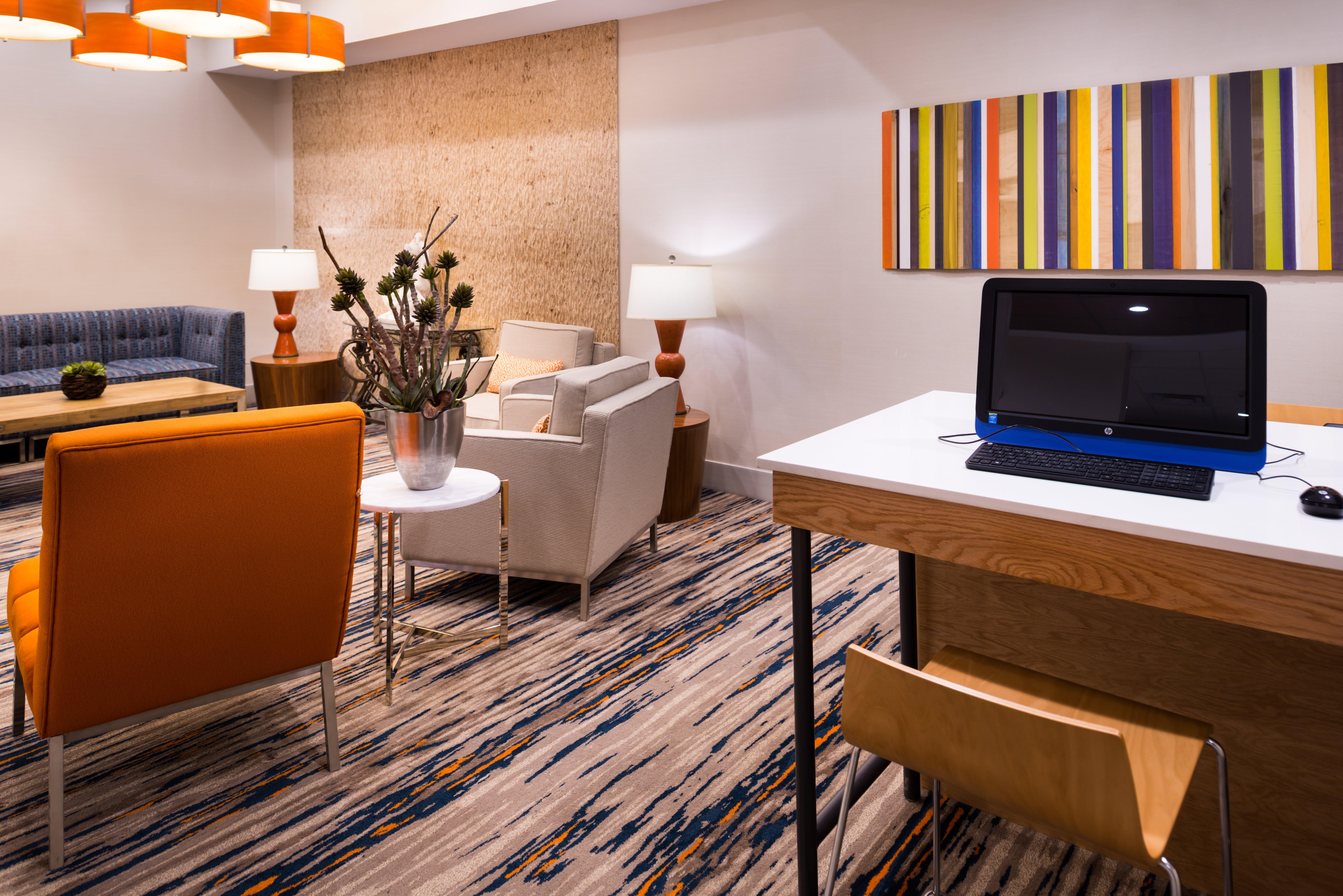 Holiday Inn Express & Suites Alamogordo Highway 54/70 By Ihg Buitenkant foto