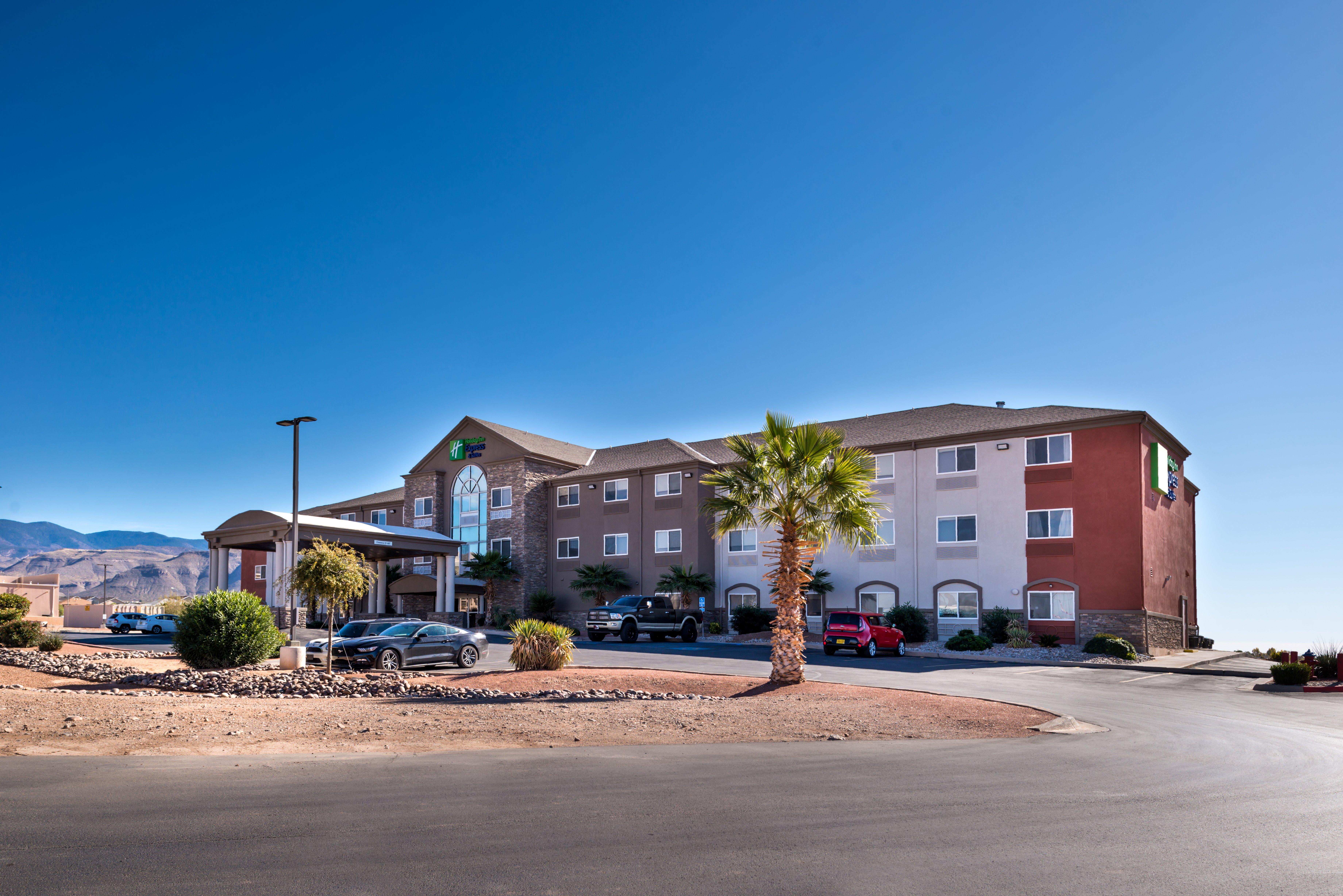 Holiday Inn Express & Suites Alamogordo Highway 54/70 By Ihg Buitenkant foto
