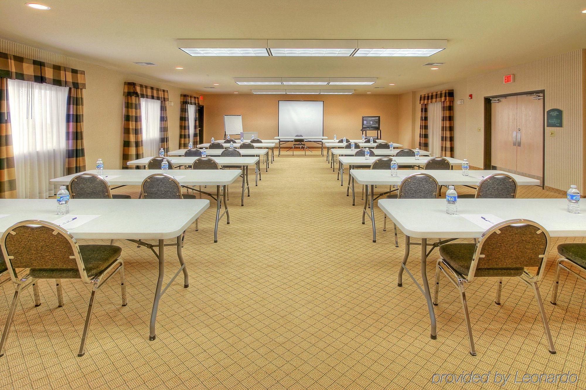 Holiday Inn Express & Suites Alamogordo Highway 54/70 By Ihg Buitenkant foto
