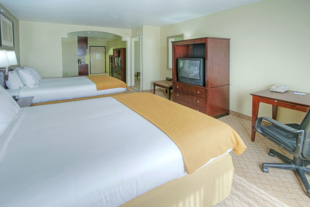 Holiday Inn Express & Suites Alamogordo Highway 54/70 By Ihg Kamer foto